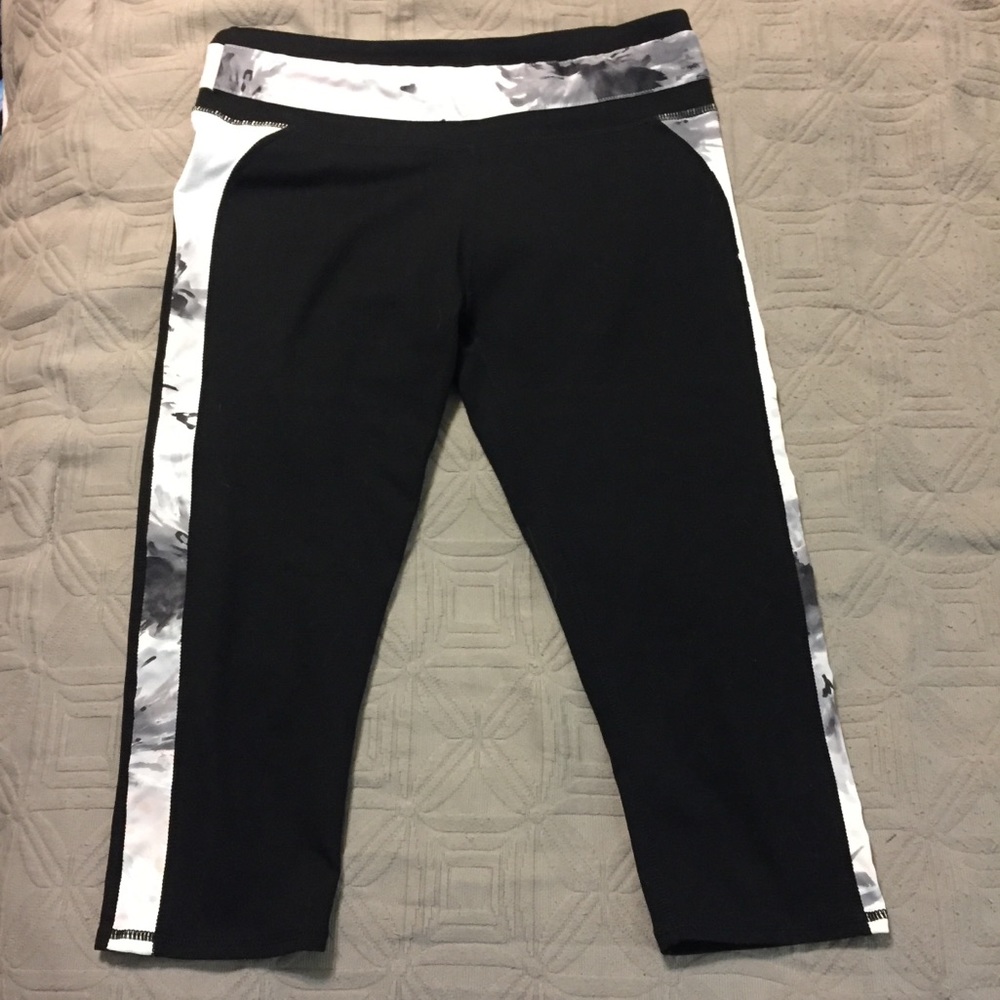 Capri leggings-matching